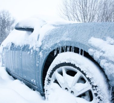 چرا باید در زمستان از واکس ماشین استفاده کنیم؟
